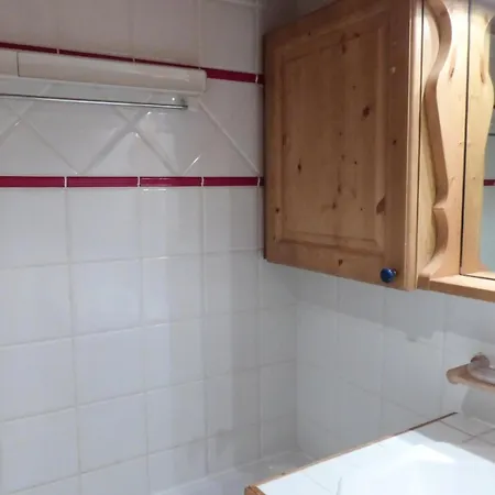 Apartment Fermes De Meribel Bat B - 3 Pieces 6 Personnes A Meribel Village Aux Pieds Des Pistes Et Acces A La Piscine Chauffee Mae-1706